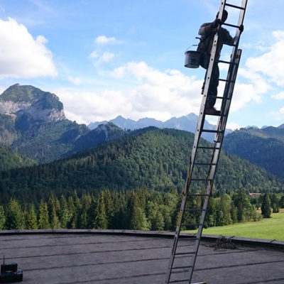 Removácia drevených častí a balkónov - Hotel Kolowrat - Tatranská Javorina - ProRoof